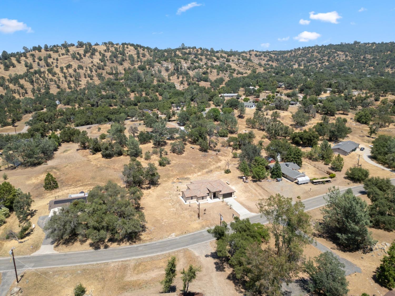 31007 Revis Rd, Coarsegold, CA 93614