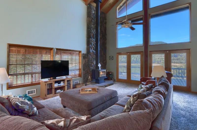 38830 Road 274, Bass Lake, CA 93604