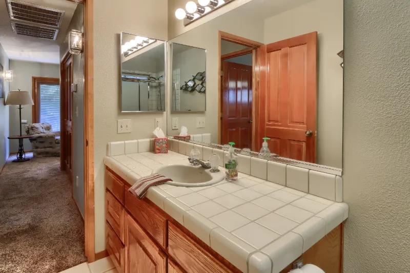 38830 Road 274, Bass Lake, CA 93604