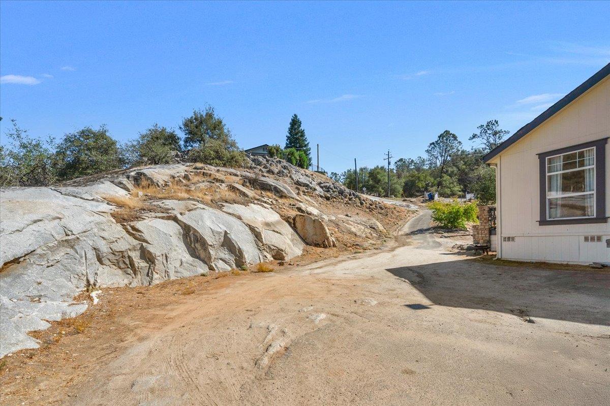 41391 Long Hollow Ln, Coarsegold, CA 93614