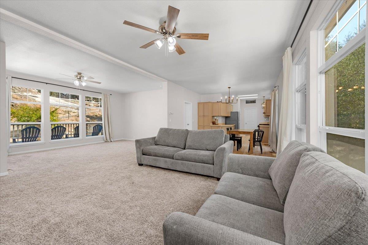 41391 Long Hollow Ln, Coarsegold, CA 93614