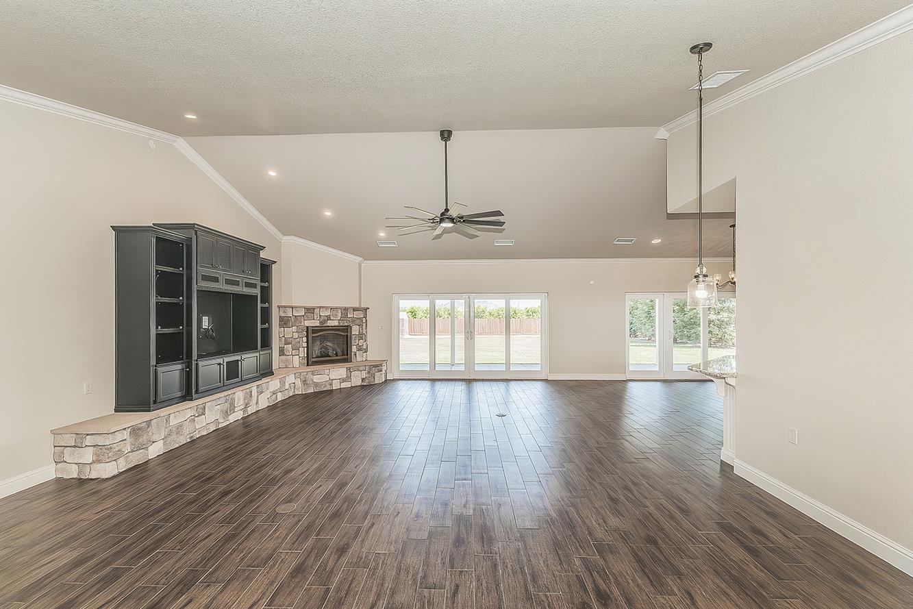 4350 Navelencia Ave, Reedley, CA 93654