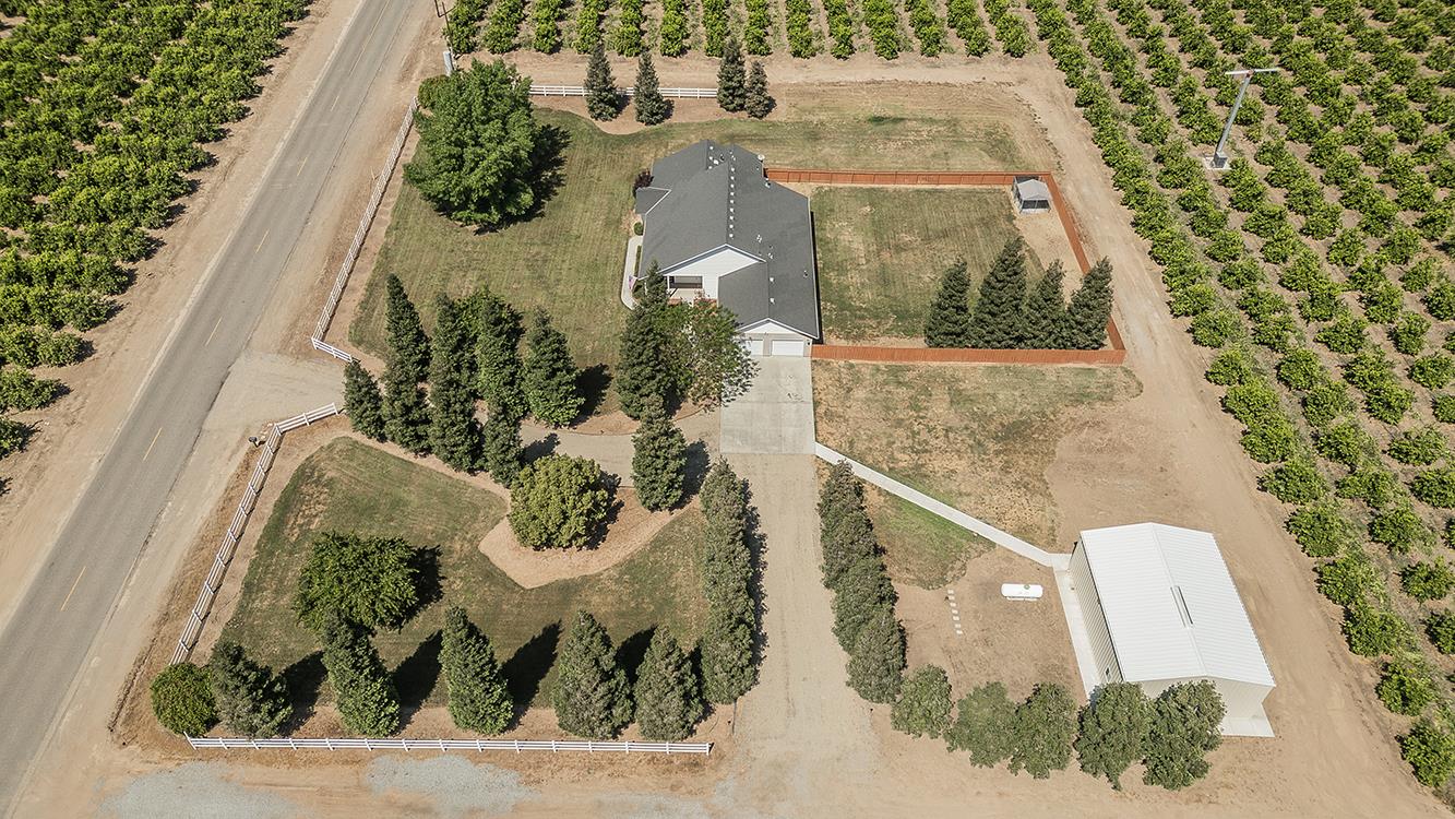 4350 Navelencia Ave, Reedley, CA 93654