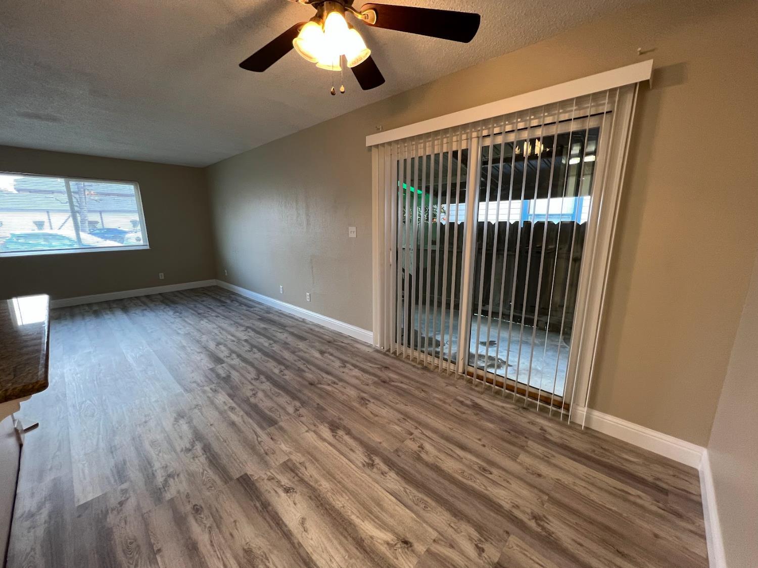 1205 F St, Reedley, CA 93654