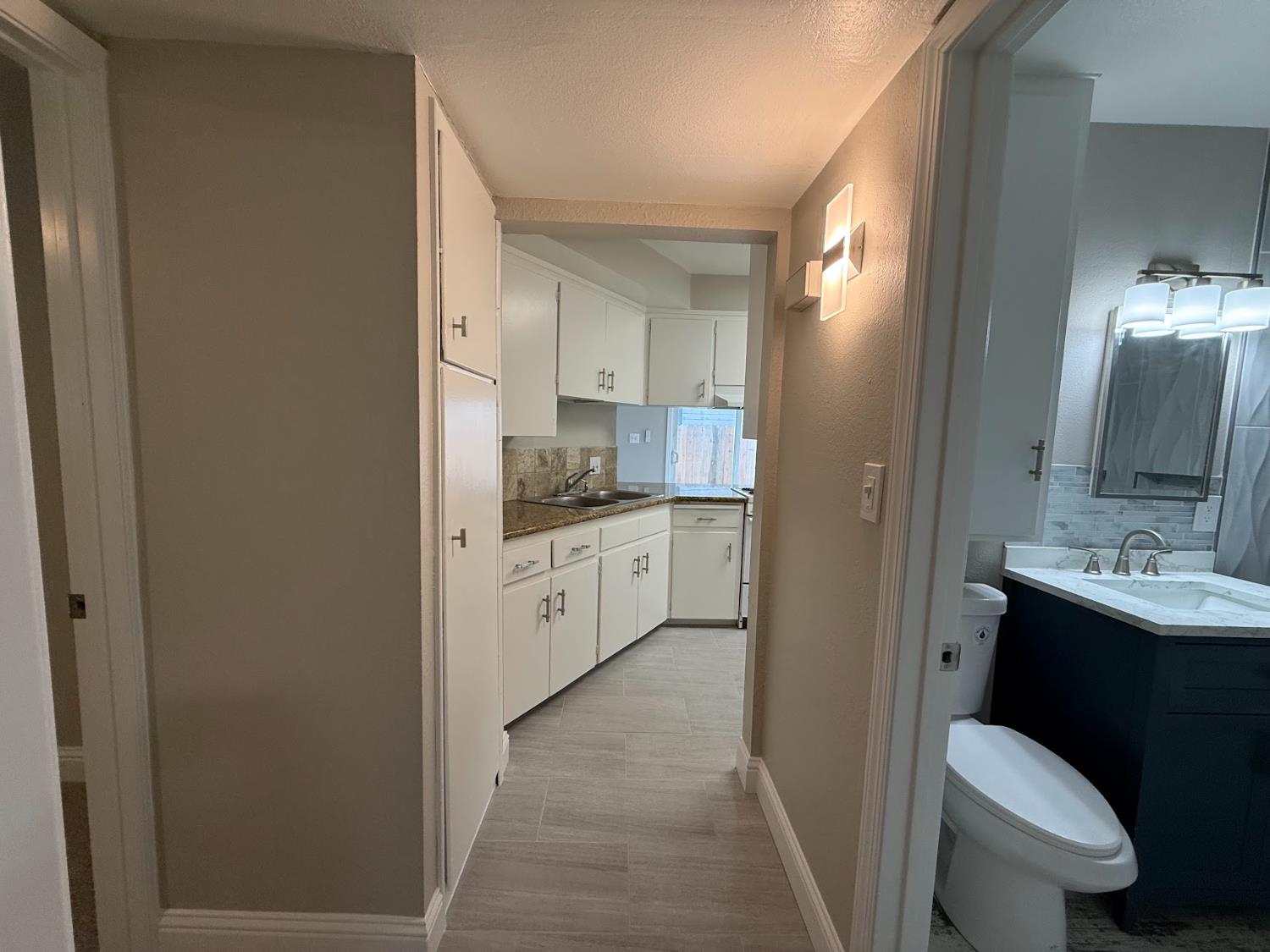 1205 F St, Reedley, CA 93654