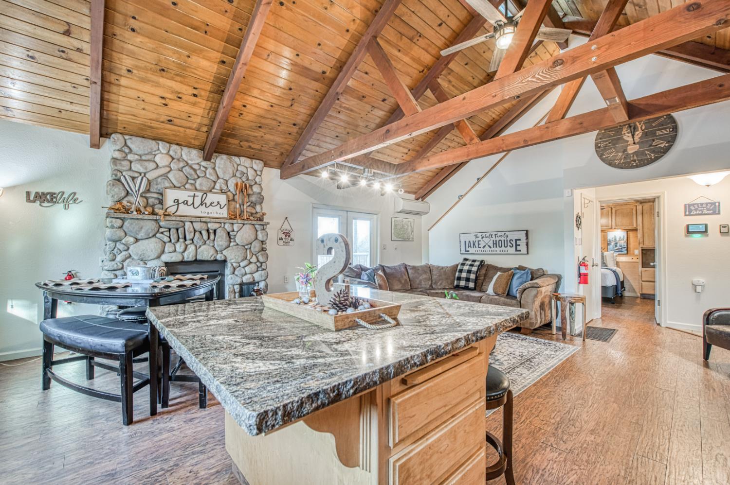 37748 Marina View Drive, Bass Lake, CA 93604