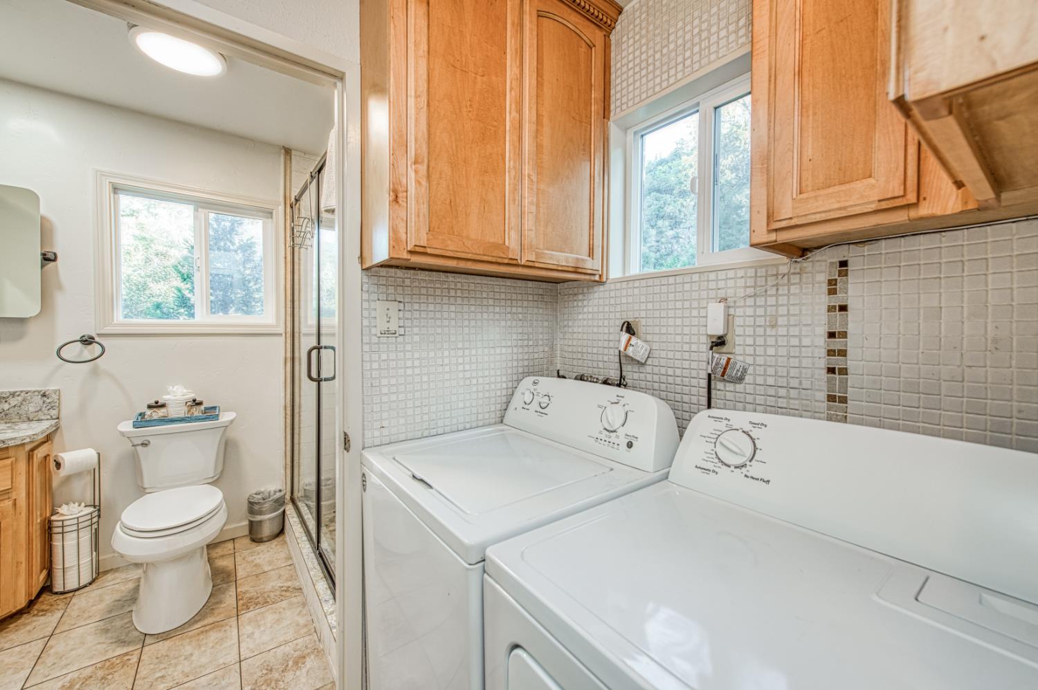 37748 Marina View Drive, Bass Lake, CA 93604