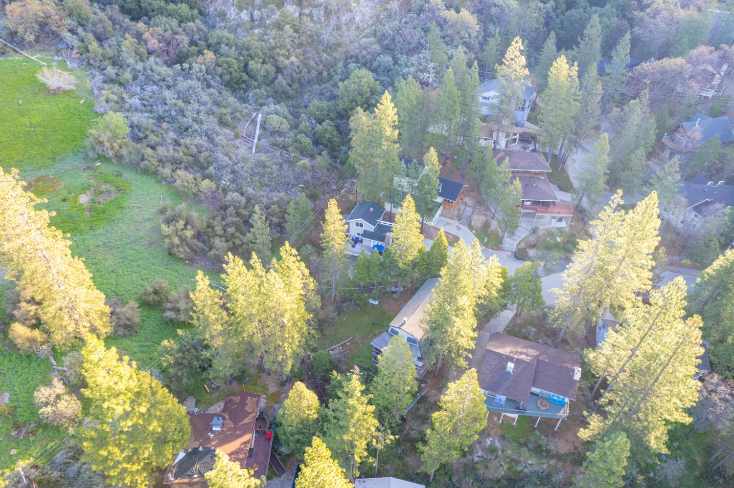 37748 Marina View Drive, Bass Lake, CA 93604