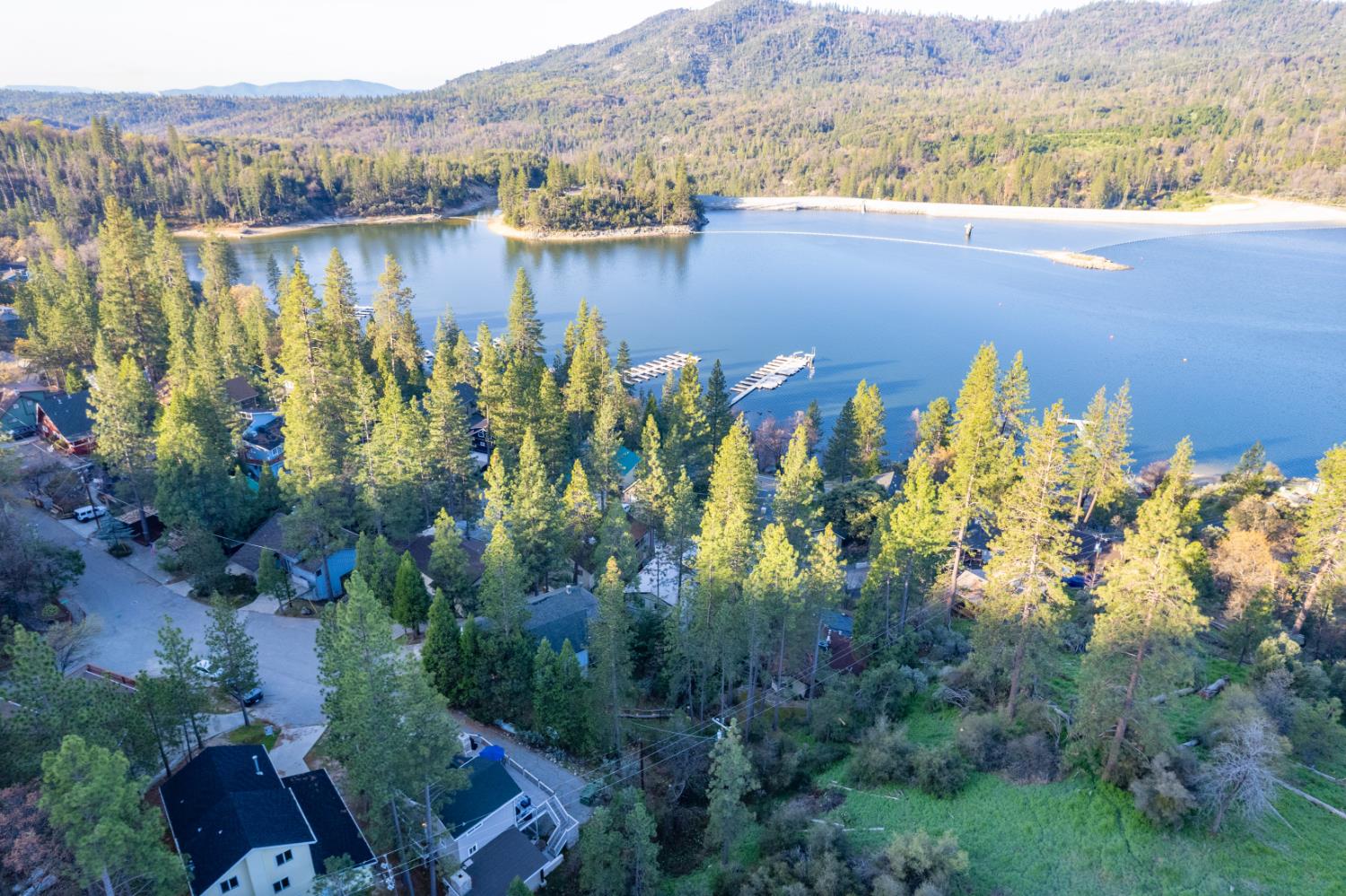 37748 Marina View Drive, Bass Lake, CA 93604