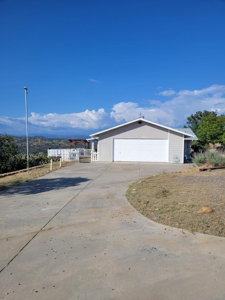 39925 Lilley Mountain Dr, Coarsegold, CA 93614