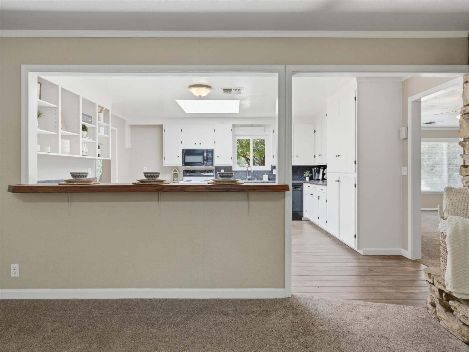49020 Manzanita Rd, Oakhurst, CA 93644