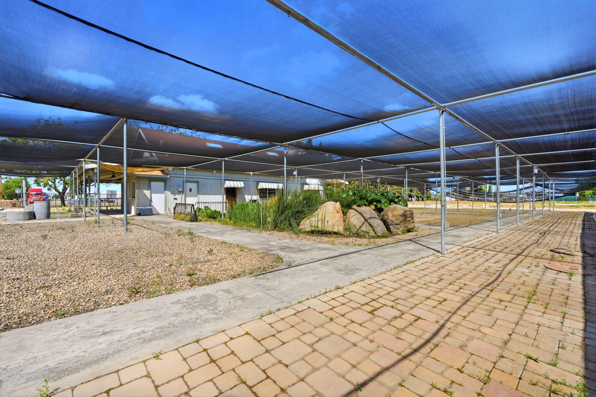 1260 S Buttonwillow Ave, Reedley, CA 93654