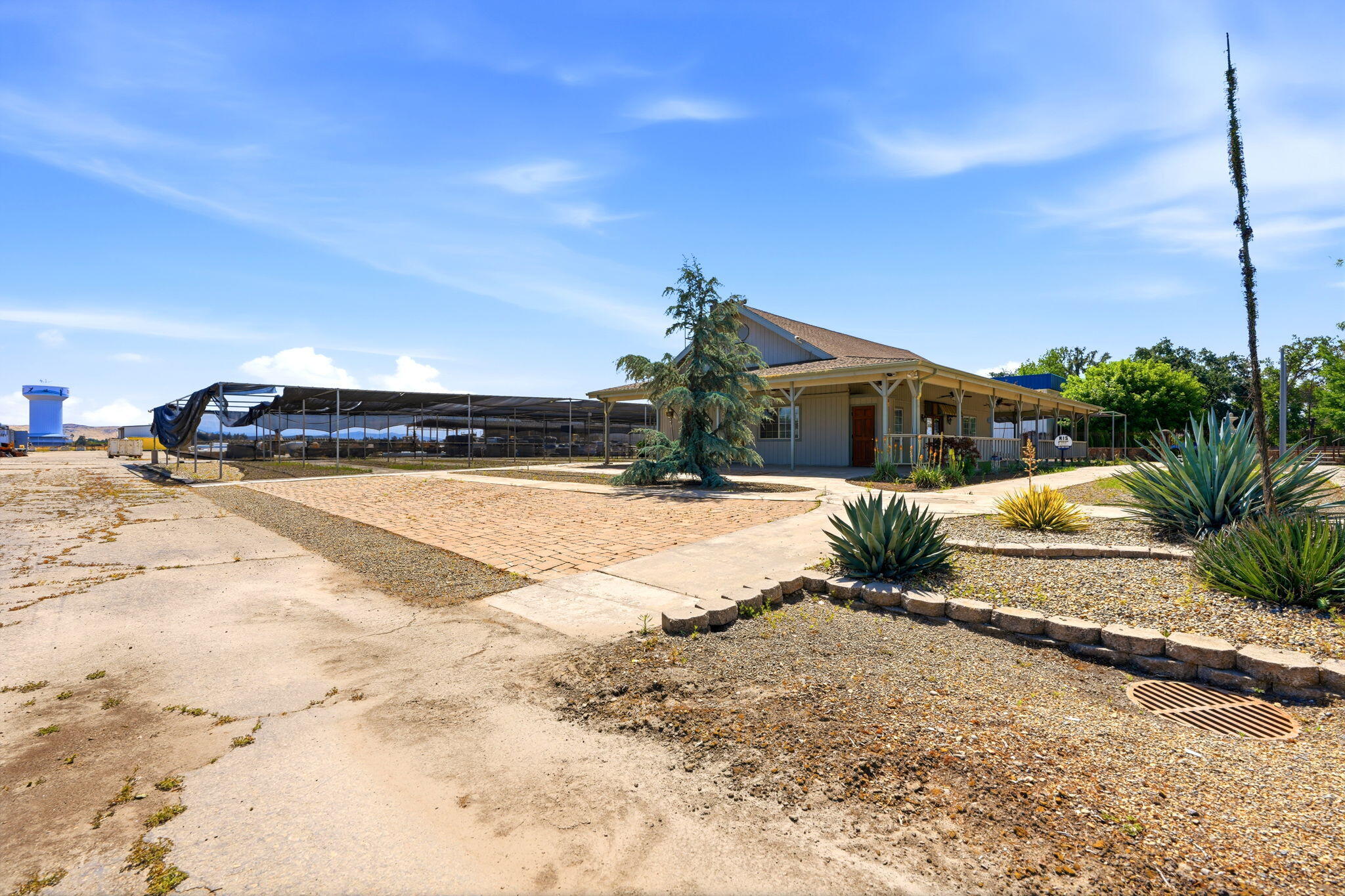 1260 S Buttonwillow Ave, Reedley, CA 93654